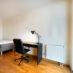 In Cozy Area For 4 Guest, Cracow Apartment Krakow