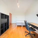 In Cozy Area For 4 Guest, Cracow * Cracovia