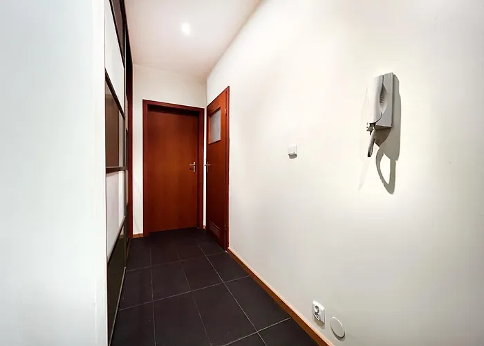 Апартаменты In Cozy Area For 4 Guest, Cracow Краков