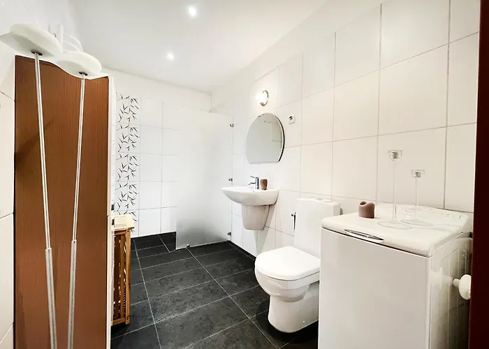 In Cozy Area For 4 Guest, Cracow * Краков